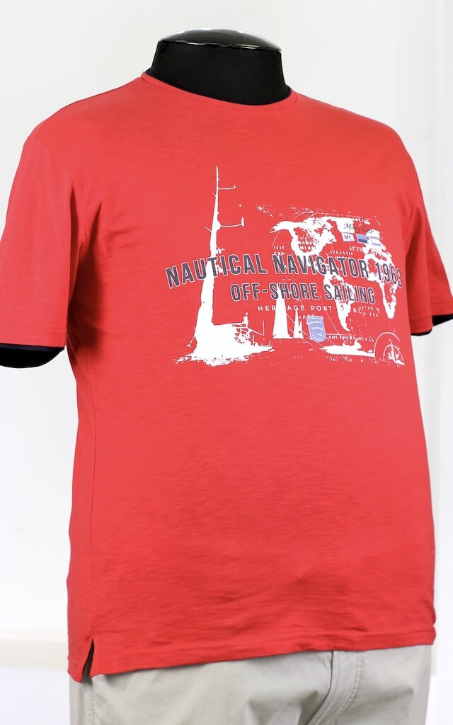 Красная футболка с рисунком регата 22140721